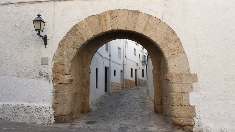 Portalet de la Judería de Sagunto