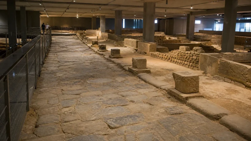 Vía del Pòrtic de Sagunto