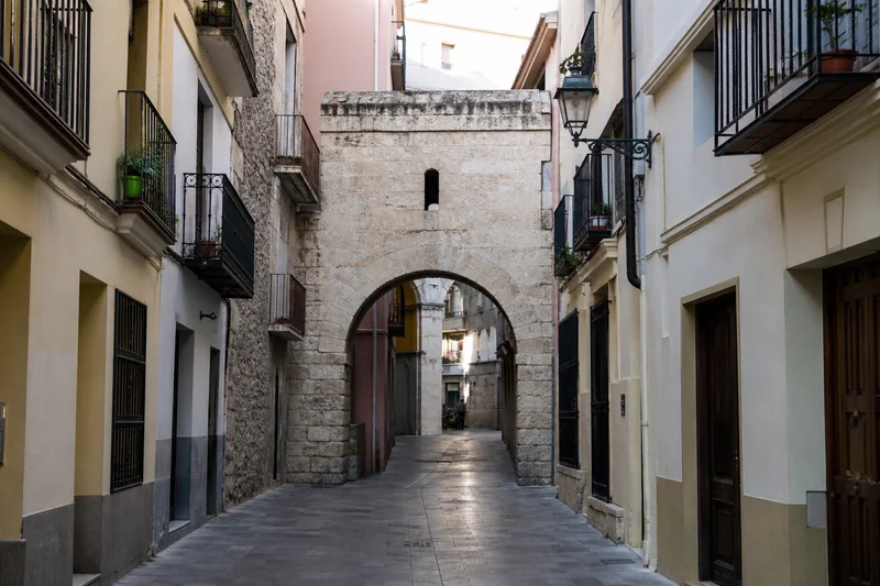 Portal de la Valldigna en El Carmen