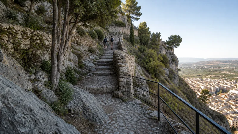 Subida histórica al Castillo de Xàtiva